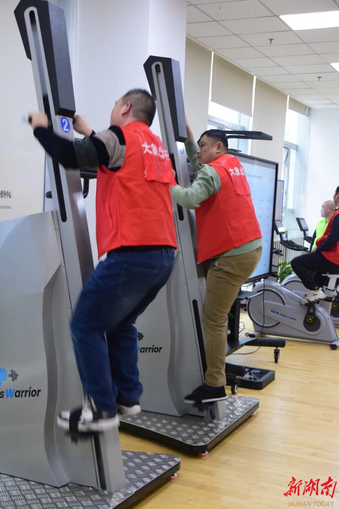 科技賦能，活力綻放 第二屆網(wǎng)約車司機(jī)智能健身大賽在長(zhǎng)沙點(diǎn)燃全民健身新熱潮